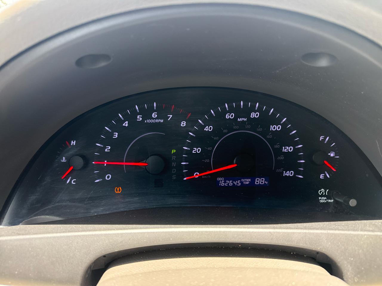 Toyota Camry 4dr Sdn I4 Man LE (Natl) 2011