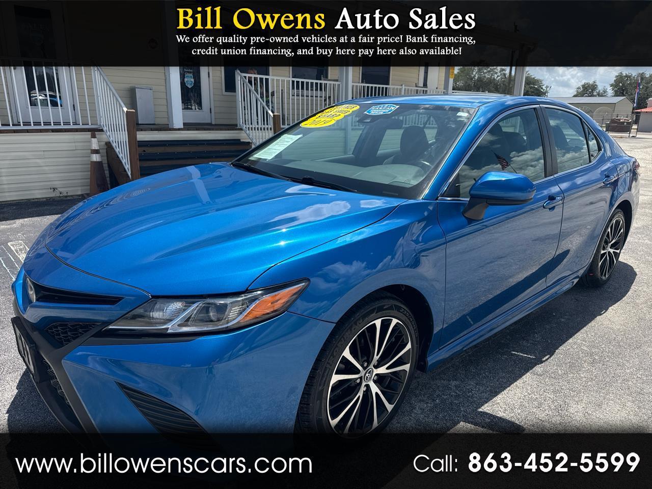 2019 Toyota Camry SE 4D Sedan