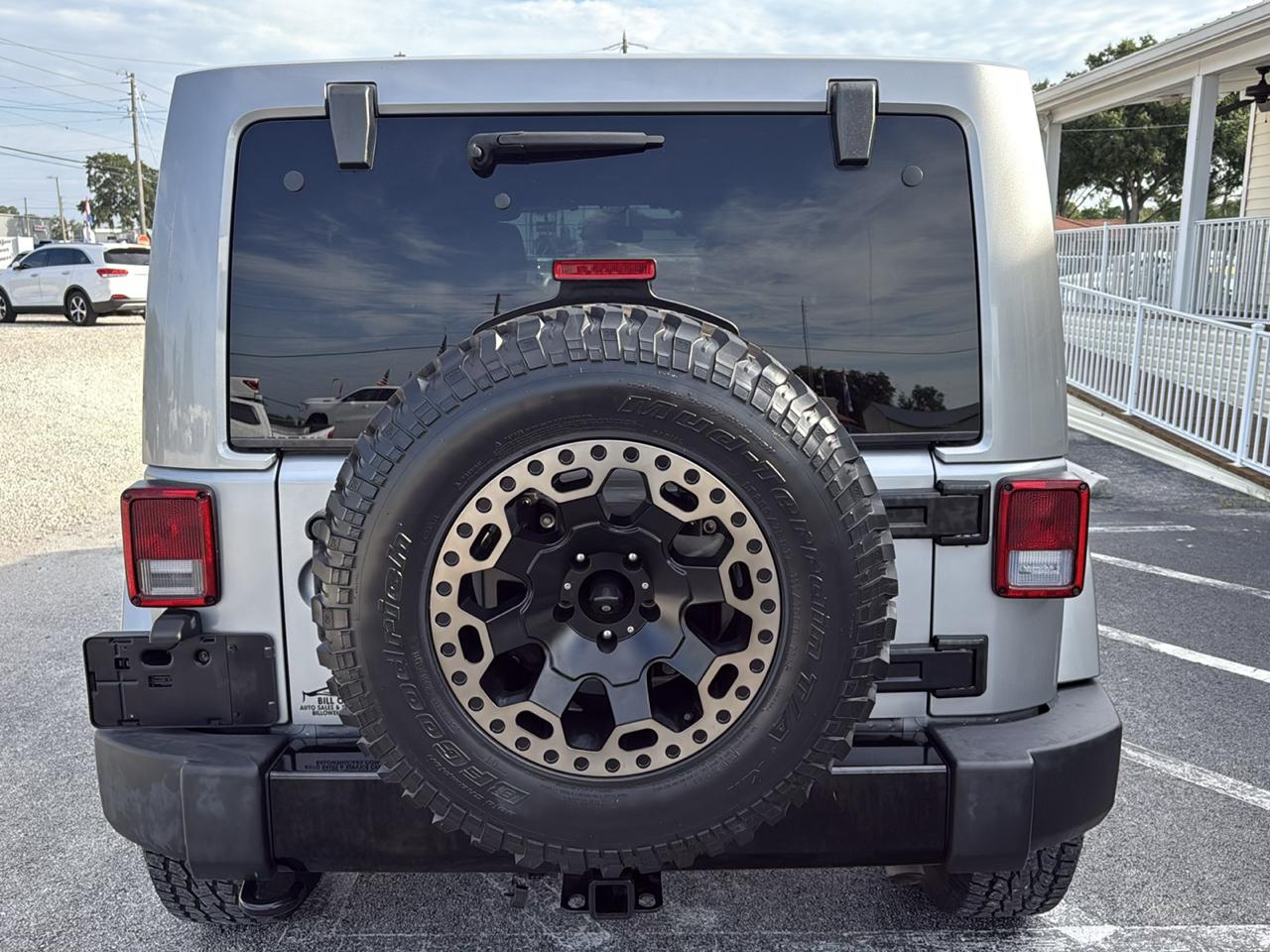 Jeep Wrangler Unlimited 4WD 4dr Willys Wheeler 2015