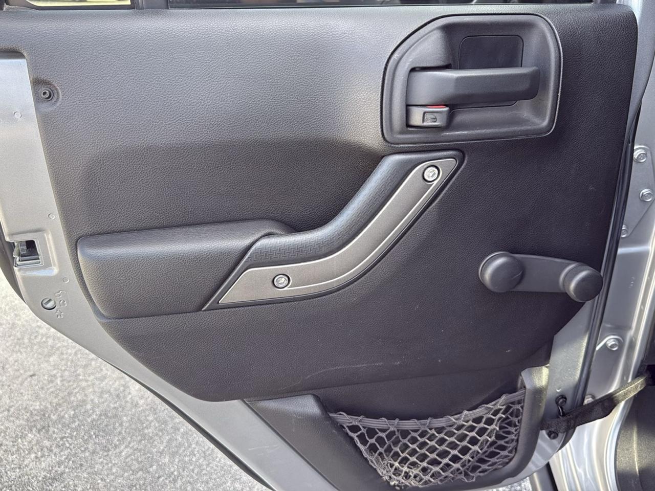 Jeep Wrangler Unlimited 4WD 4dr Willys Wheeler 2015