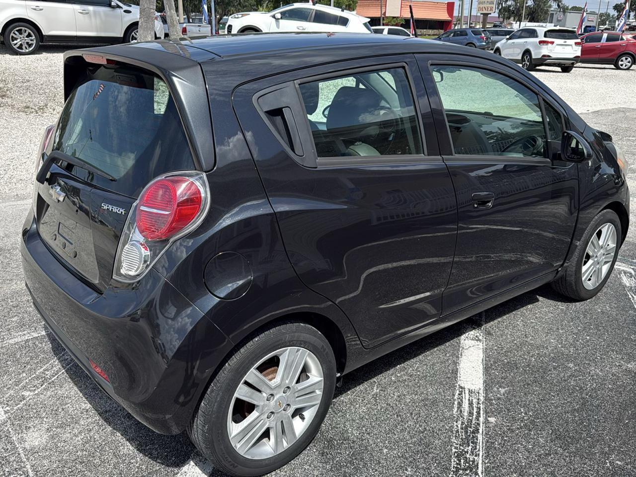 Chevrolet Spark 5dr HB CVT LT w/1LT 2014