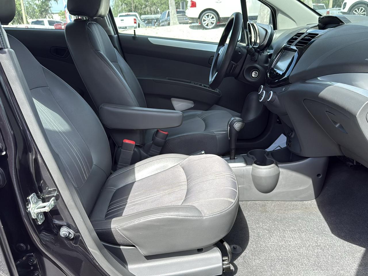 Chevrolet Spark 5dr HB CVT LT w/1LT 2014