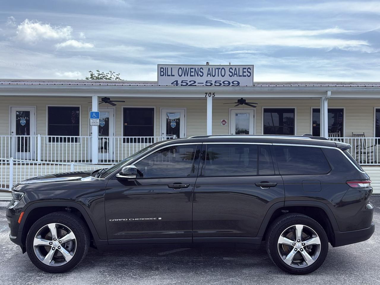 Jeep Grand Cherokee L Limited 4x2 2021
