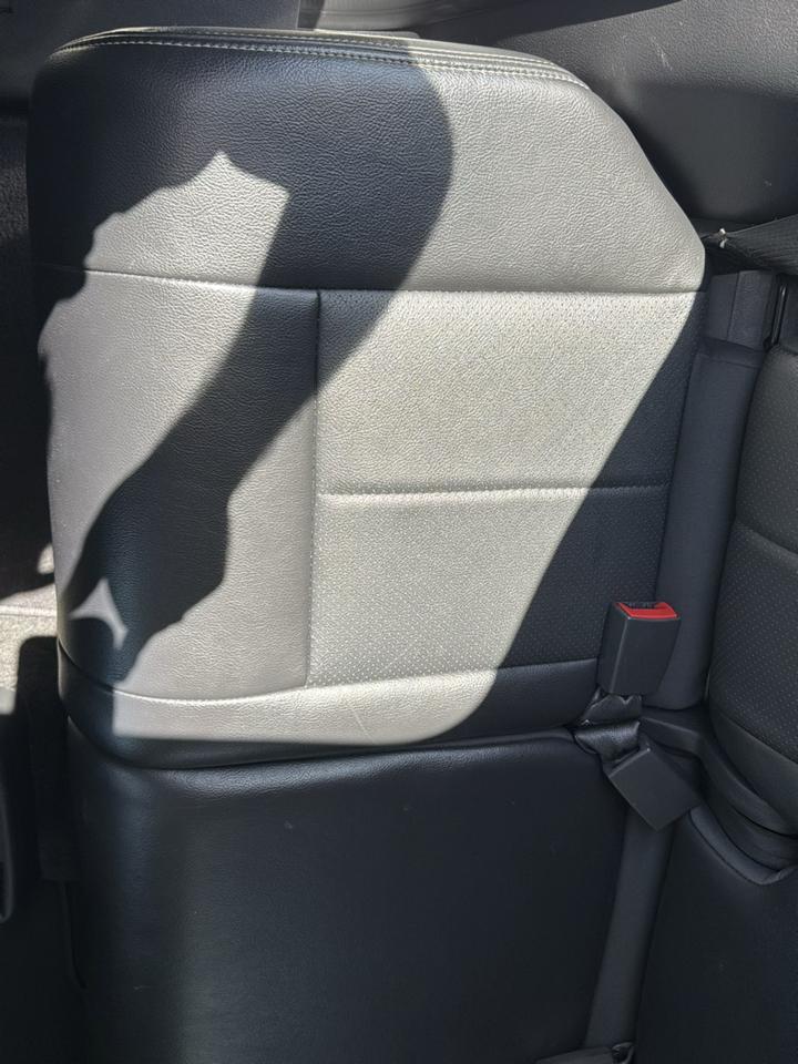 Jeep Liberty RWD 4dr Sport Latitude 2012