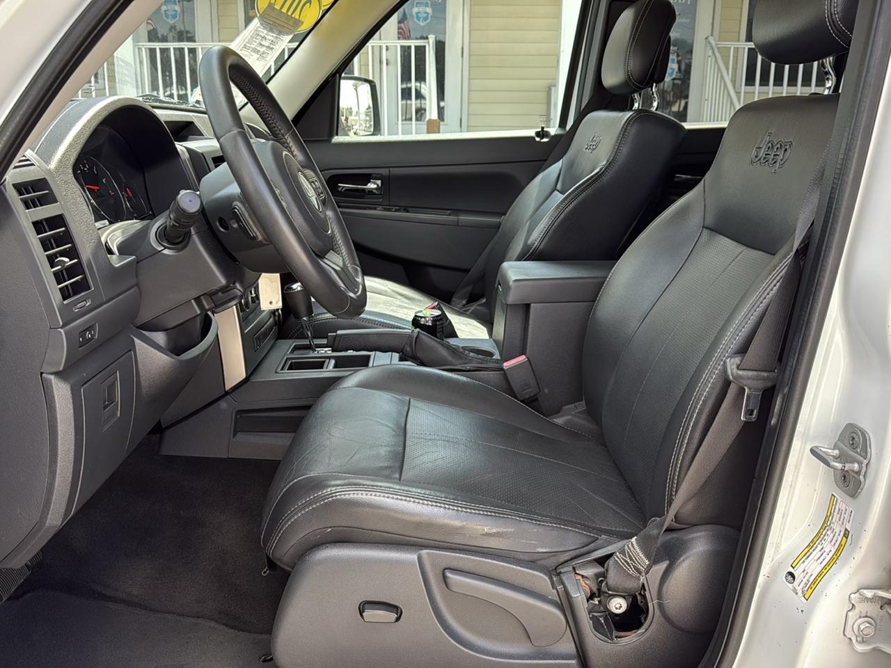 Jeep Liberty RWD 4dr Sport Latitude 2012