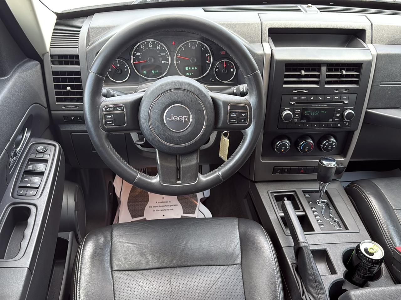 Jeep Liberty RWD 4dr Sport Latitude 2012