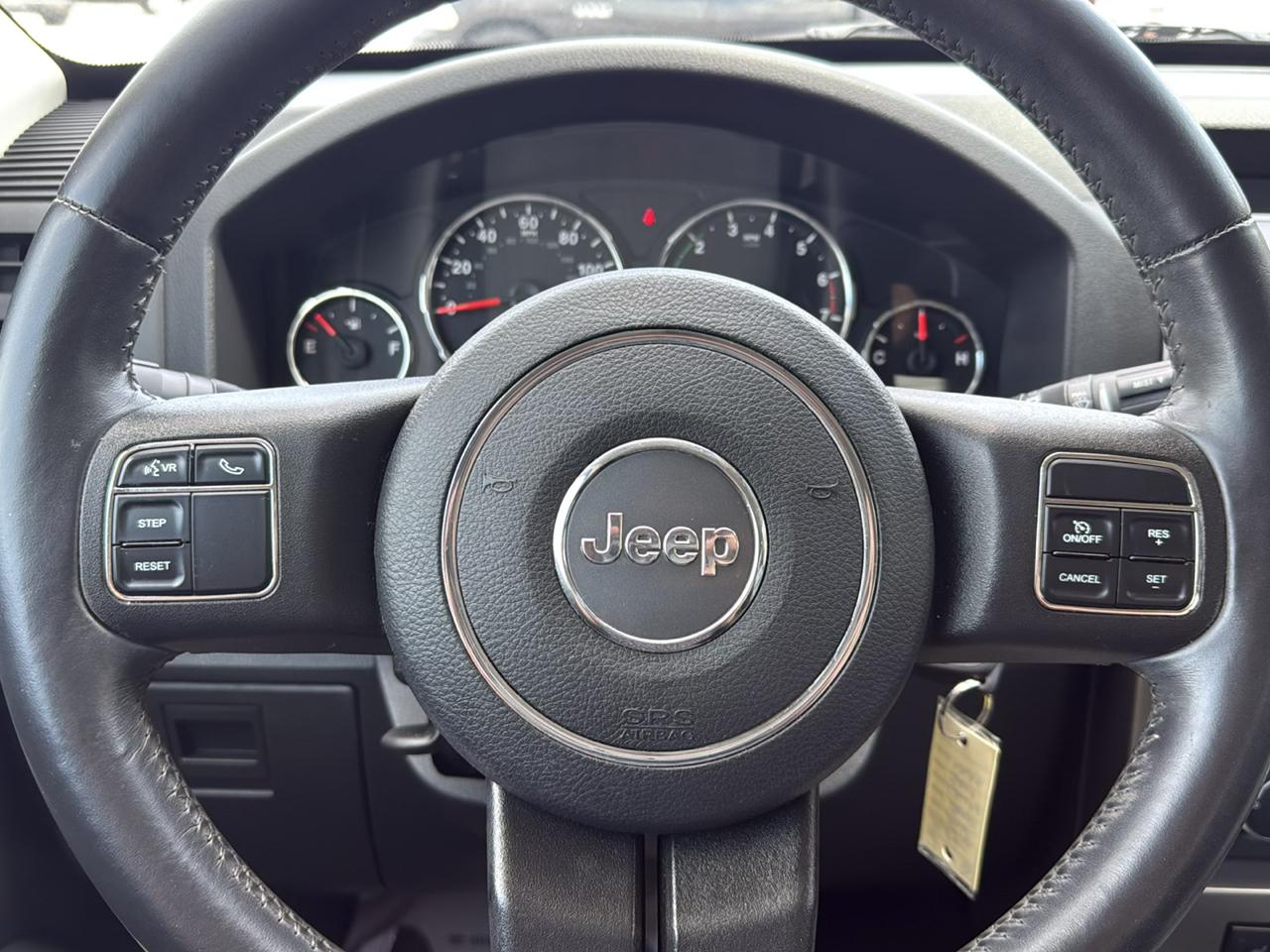 Jeep Liberty RWD 4dr Sport Latitude 2012