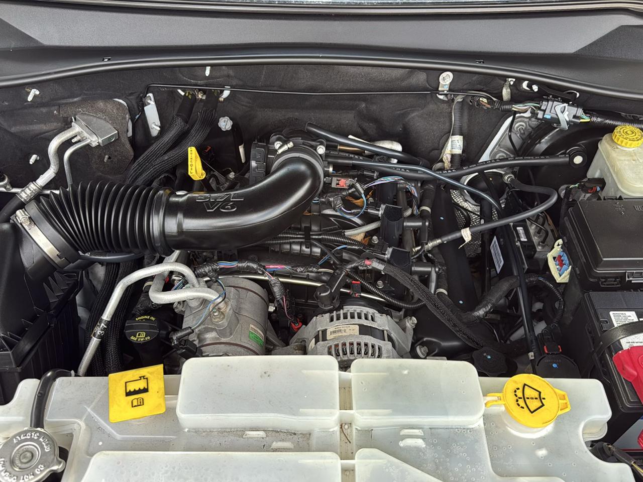 Jeep Liberty RWD 4dr Sport Latitude 2012
