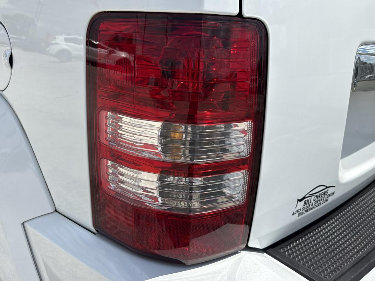 Jeep Liberty RWD 4dr Sport Latitude 2012