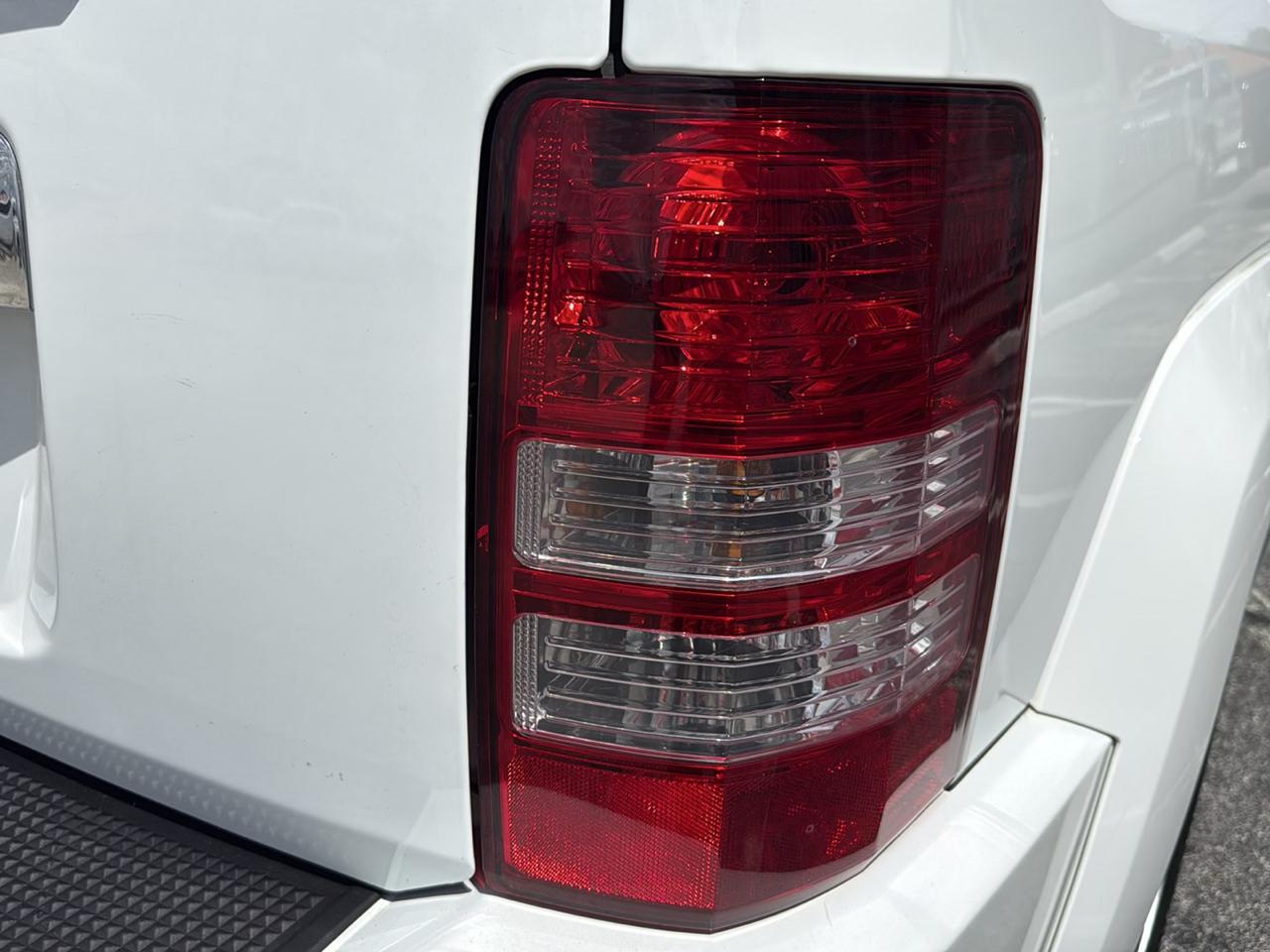Jeep Liberty RWD 4dr Sport Latitude 2012