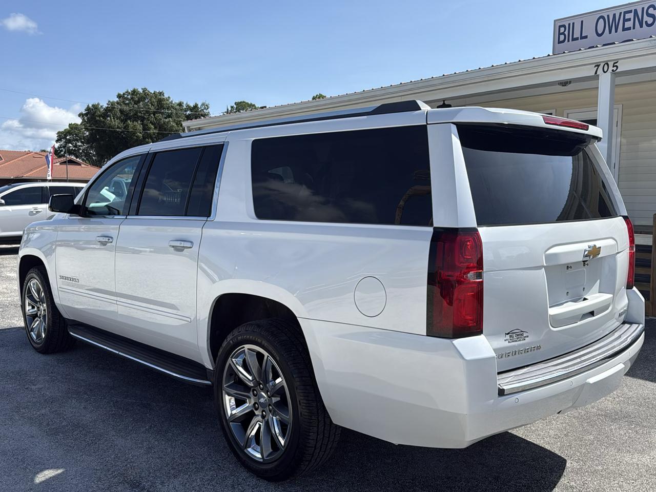 Chevrolet Suburban 2WD 4dr Premier 2020