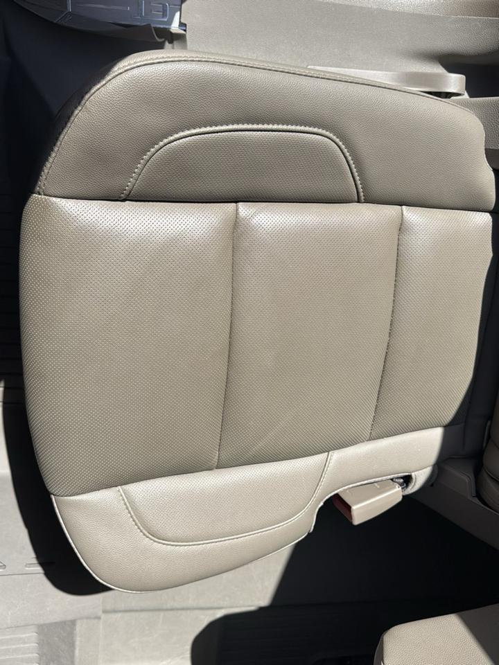 Chevrolet Suburban 2WD 4dr Premier 2020