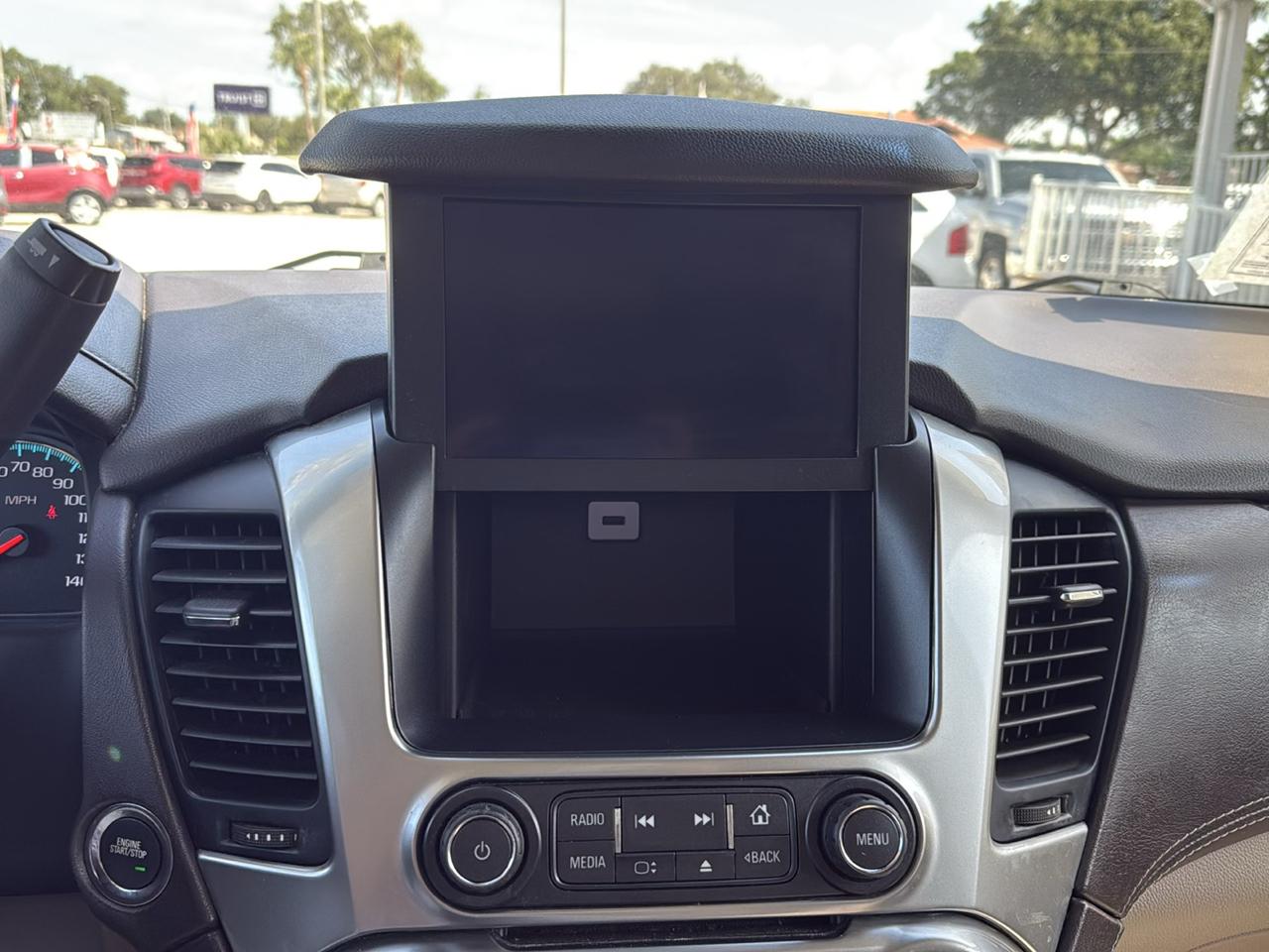 Chevrolet Suburban 2WD 4dr Premier 2020