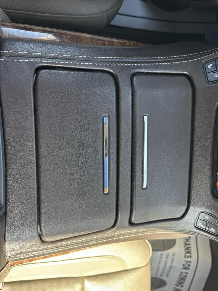Chevrolet Suburban 2WD 4dr Premier 2020