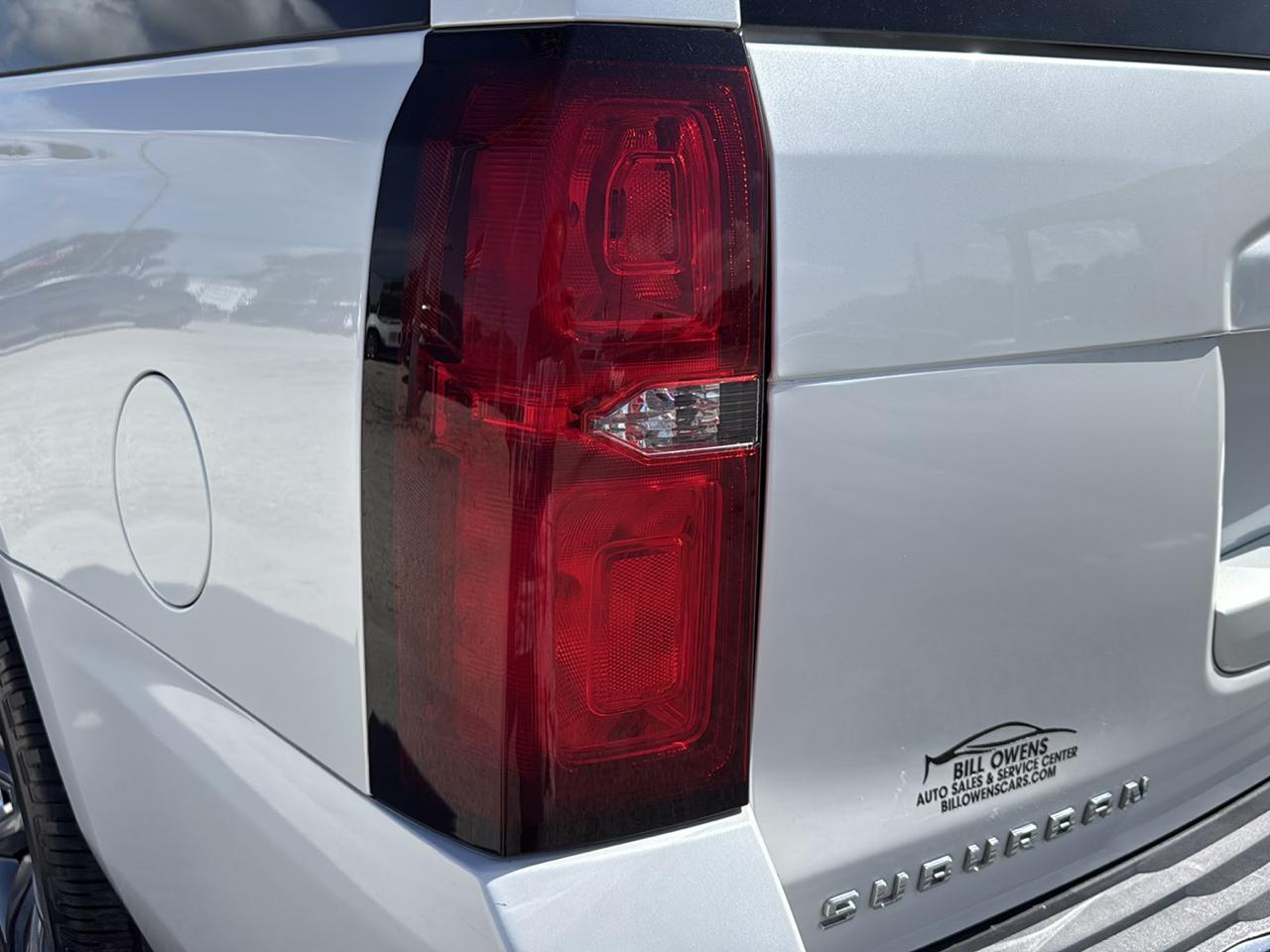 Chevrolet Suburban 2WD 4dr Premier 2020