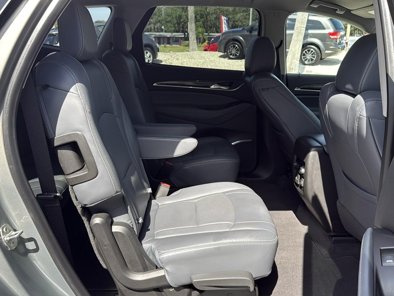 Buick Enclave FWD 4dr Premium 2018