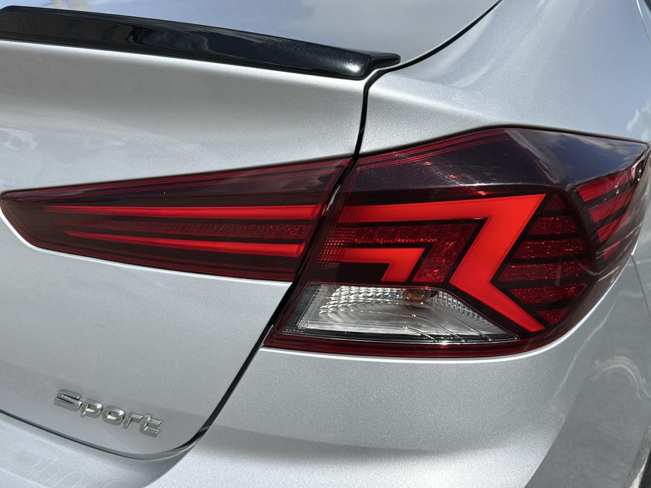 Hyundai Elantra Sport DCT 2019