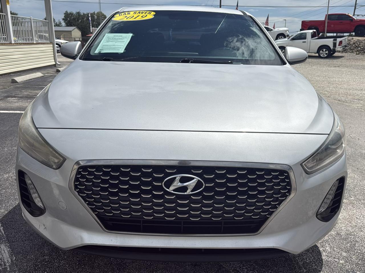 Hyundai Elantra GT Auto 2019