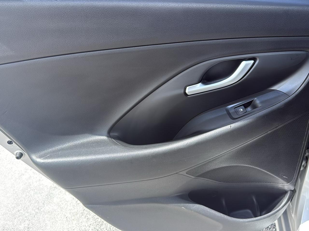 Hyundai Elantra GT Auto 2019