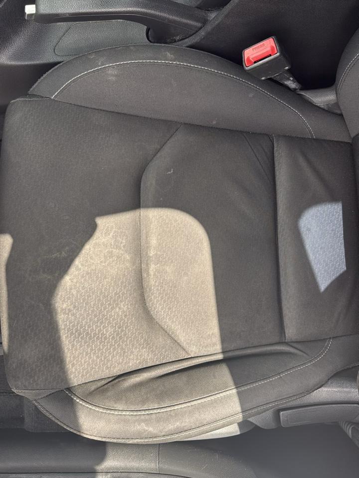 Hyundai Elantra GT Auto 2019