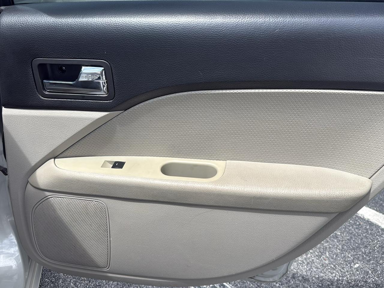 Ford Fusion 4dr Sdn V6 SEL FWD 2008