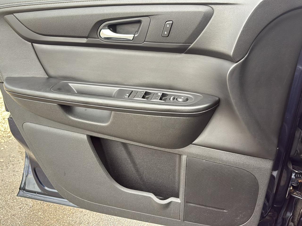 Chevrolet Traverse AWD 4dr LT w/1LT 2015