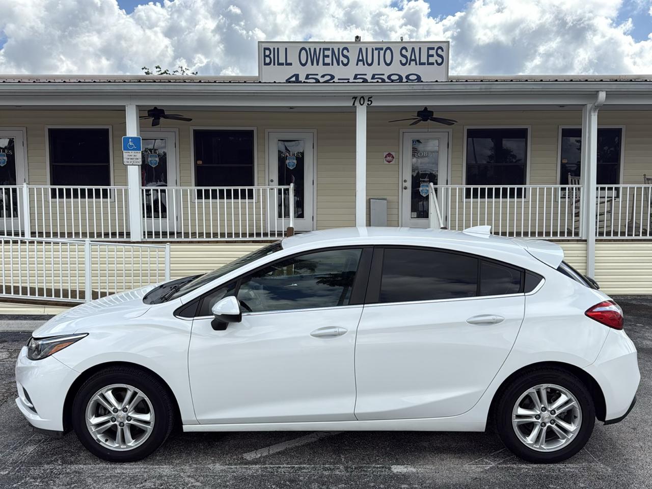 Chevrolet Cruze 4dr HB 1.4L LT w/1SD 2017