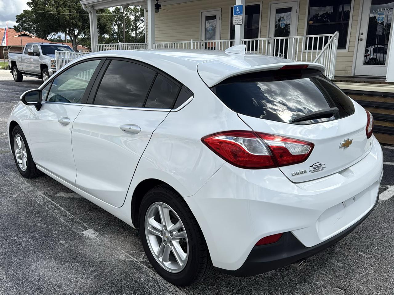 Chevrolet Cruze 4dr HB 1.4L LT w/1SD 2017