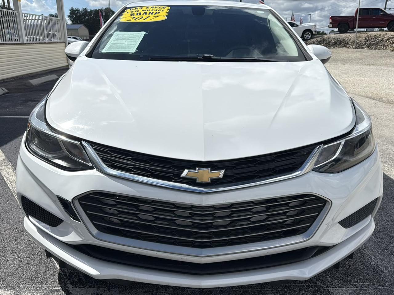 Chevrolet Cruze 4dr HB 1.4L LT w/1SD 2017