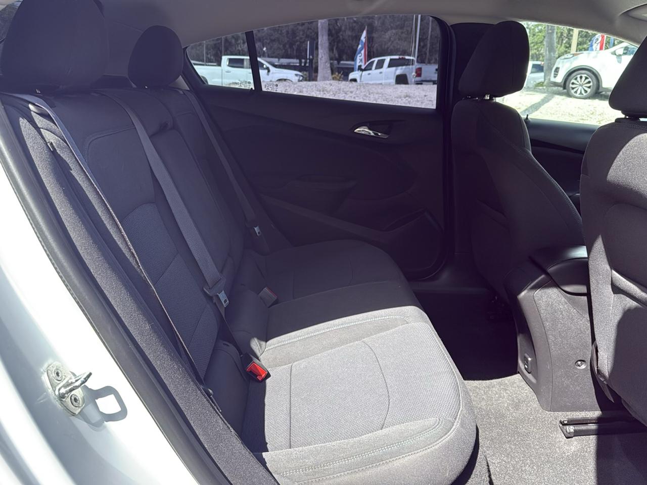 Chevrolet Cruze 4dr HB 1.4L LT w/1SD 2017