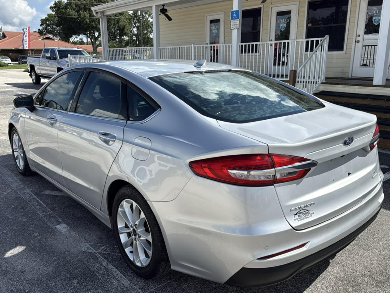 Ford Fusion SE FWD 2019