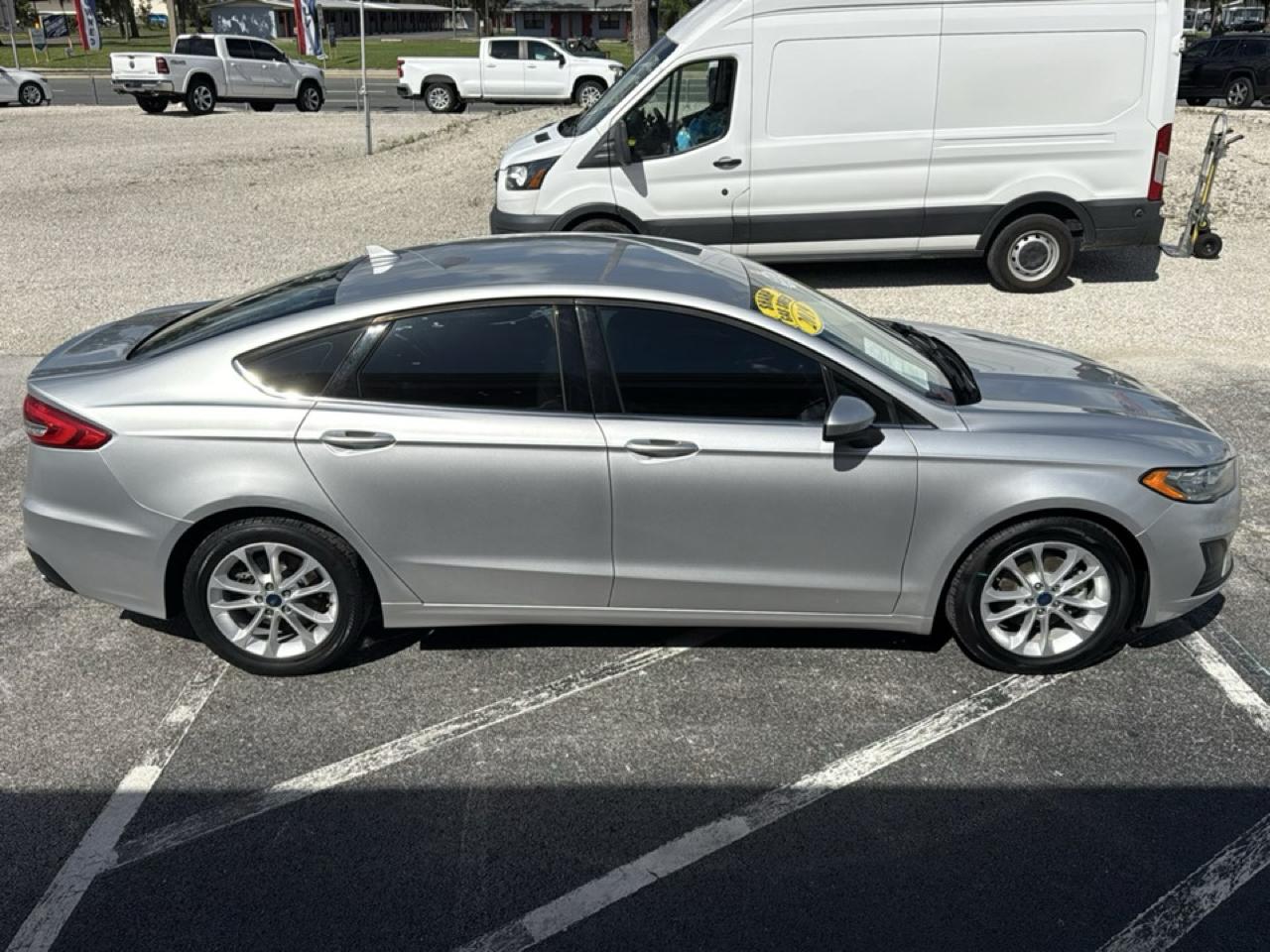 Ford Fusion SE FWD 2019