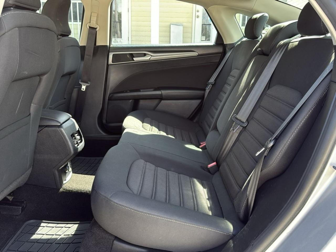 Ford Fusion SE FWD 2019