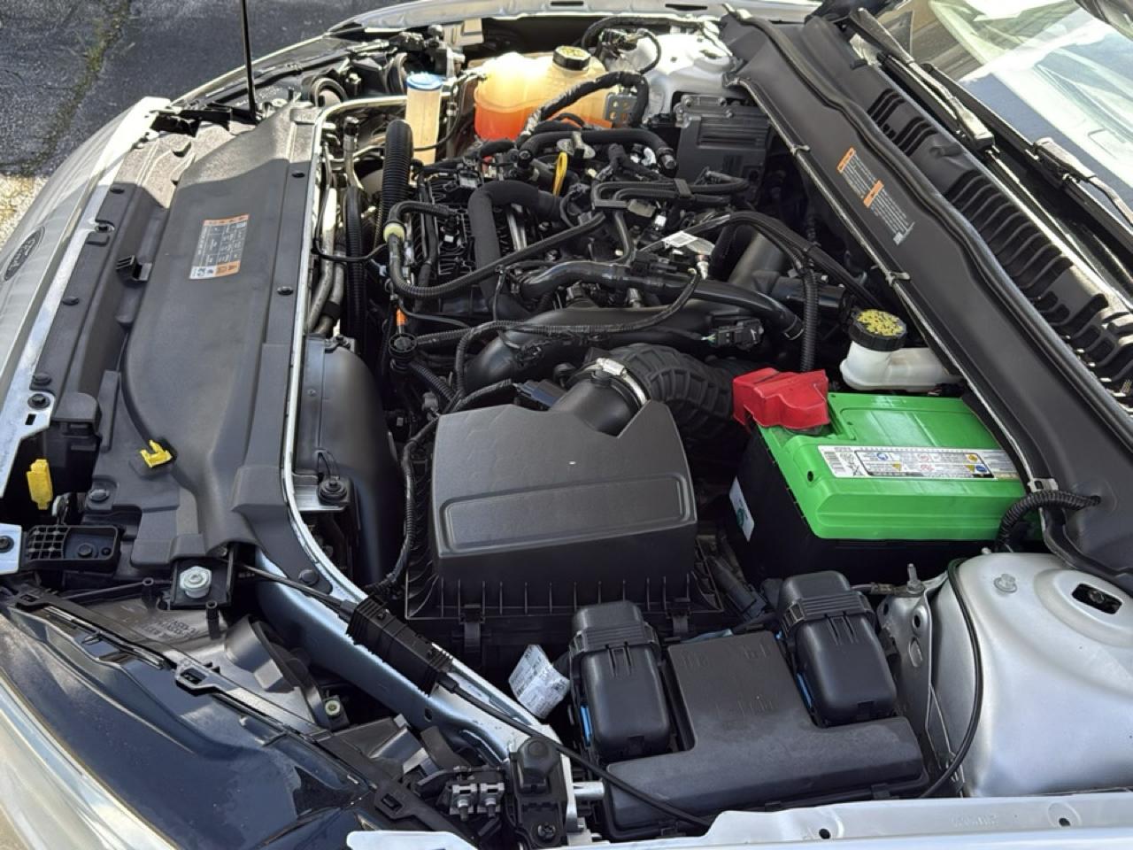 Ford Fusion SE FWD 2019
