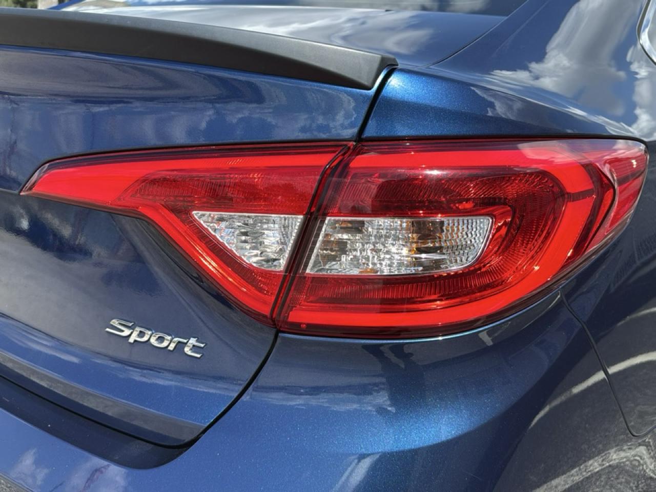 Hyundai Sonata Sport 2.4L 2017