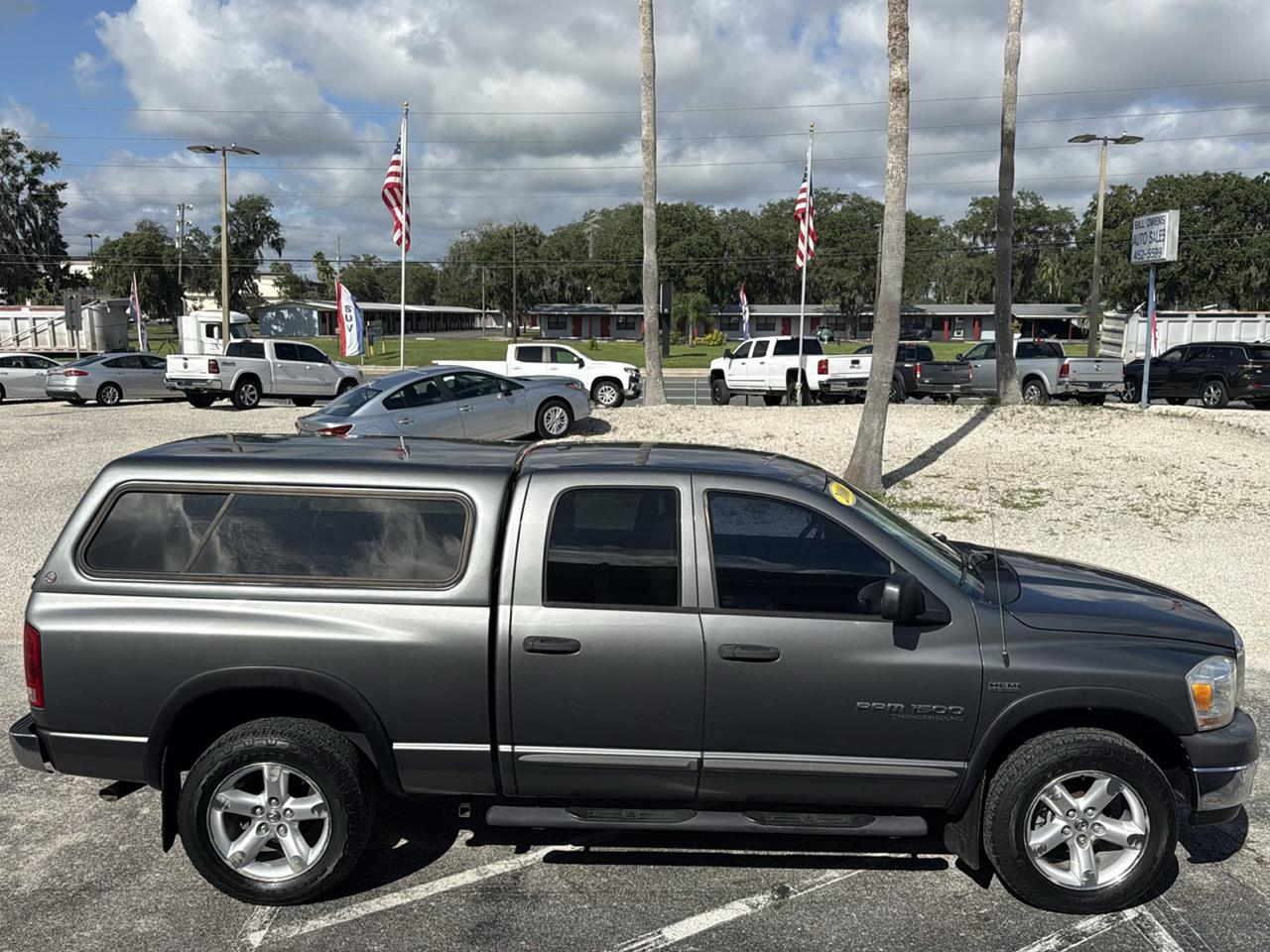 Dodge Ram 1500 4dr Quad Cab 140.5 4WD SLT 2006