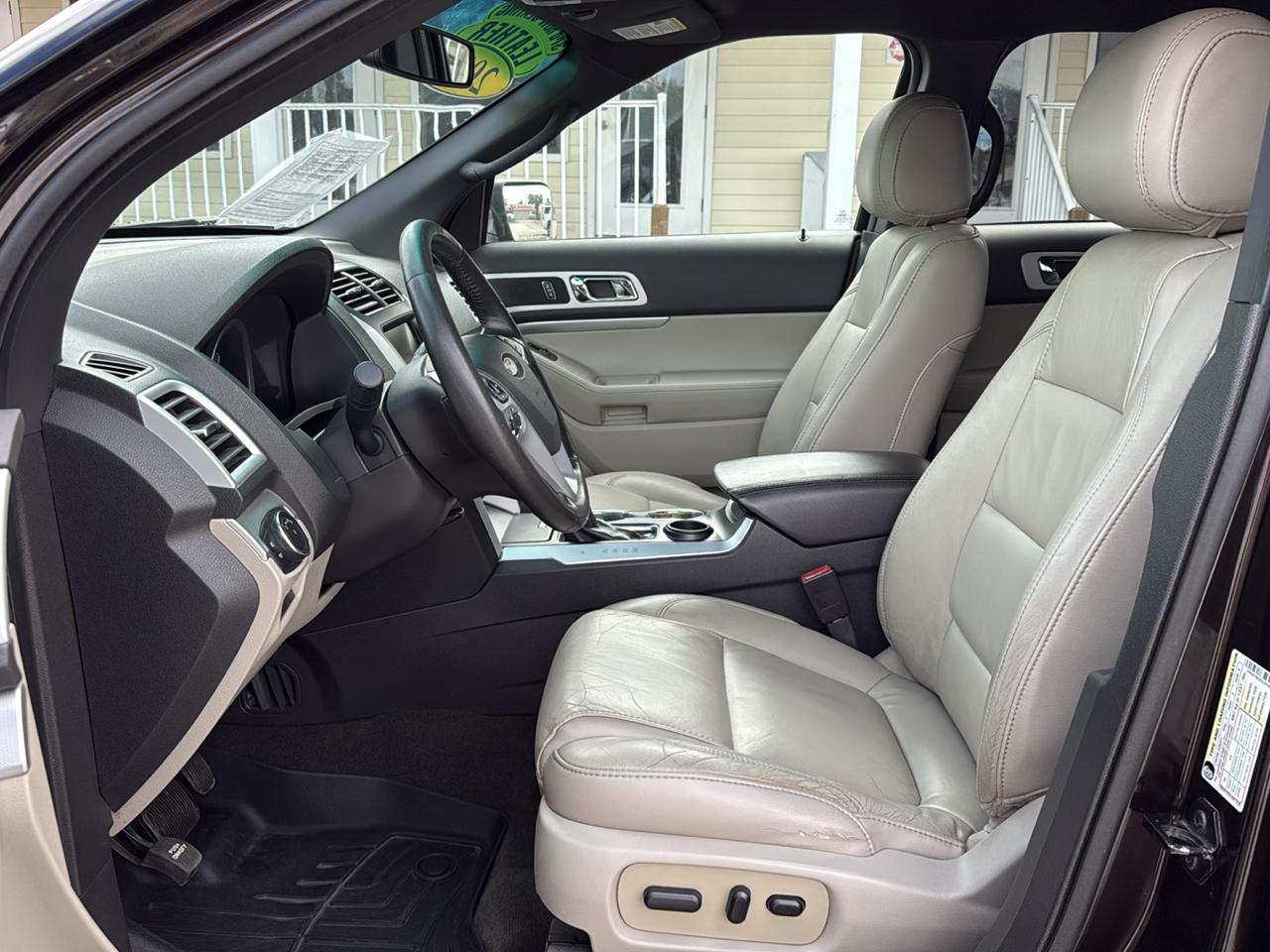 Ford Explorer FWD 4dr XLT 2014