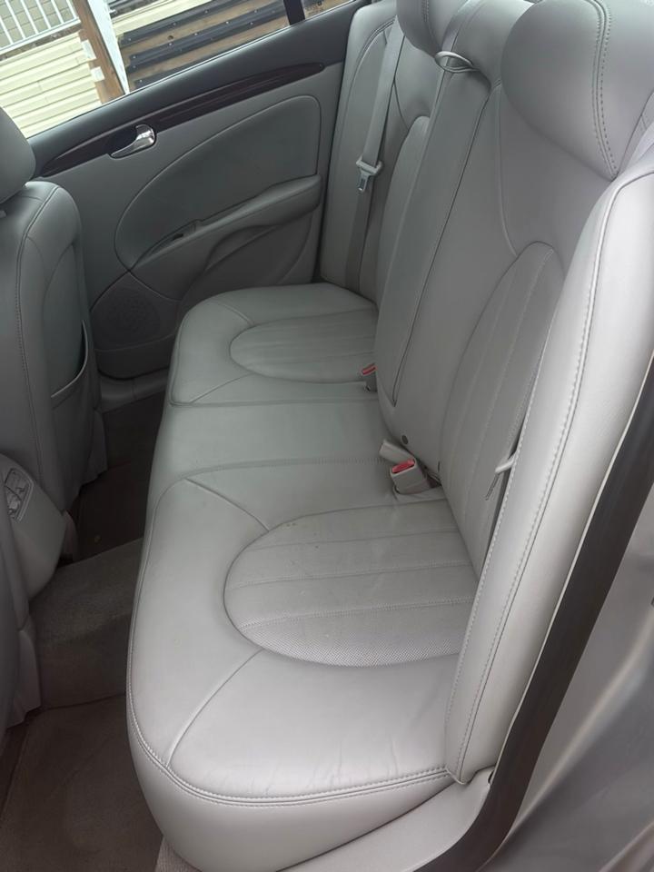 Buick Lucerne 4dr Sdn V6 CXL 2007