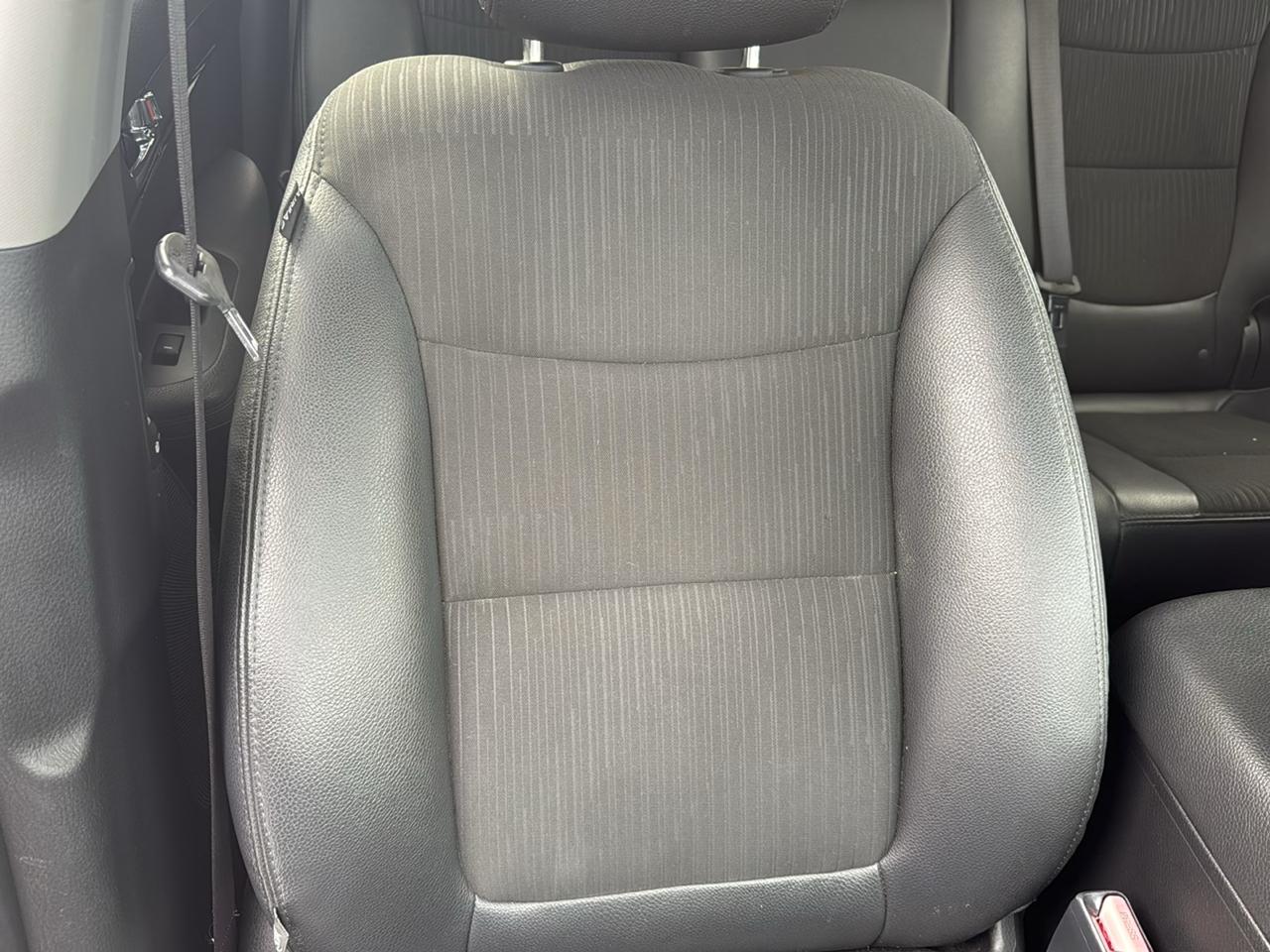 Kia Sorento 2WD 4dr V6 EX 2012