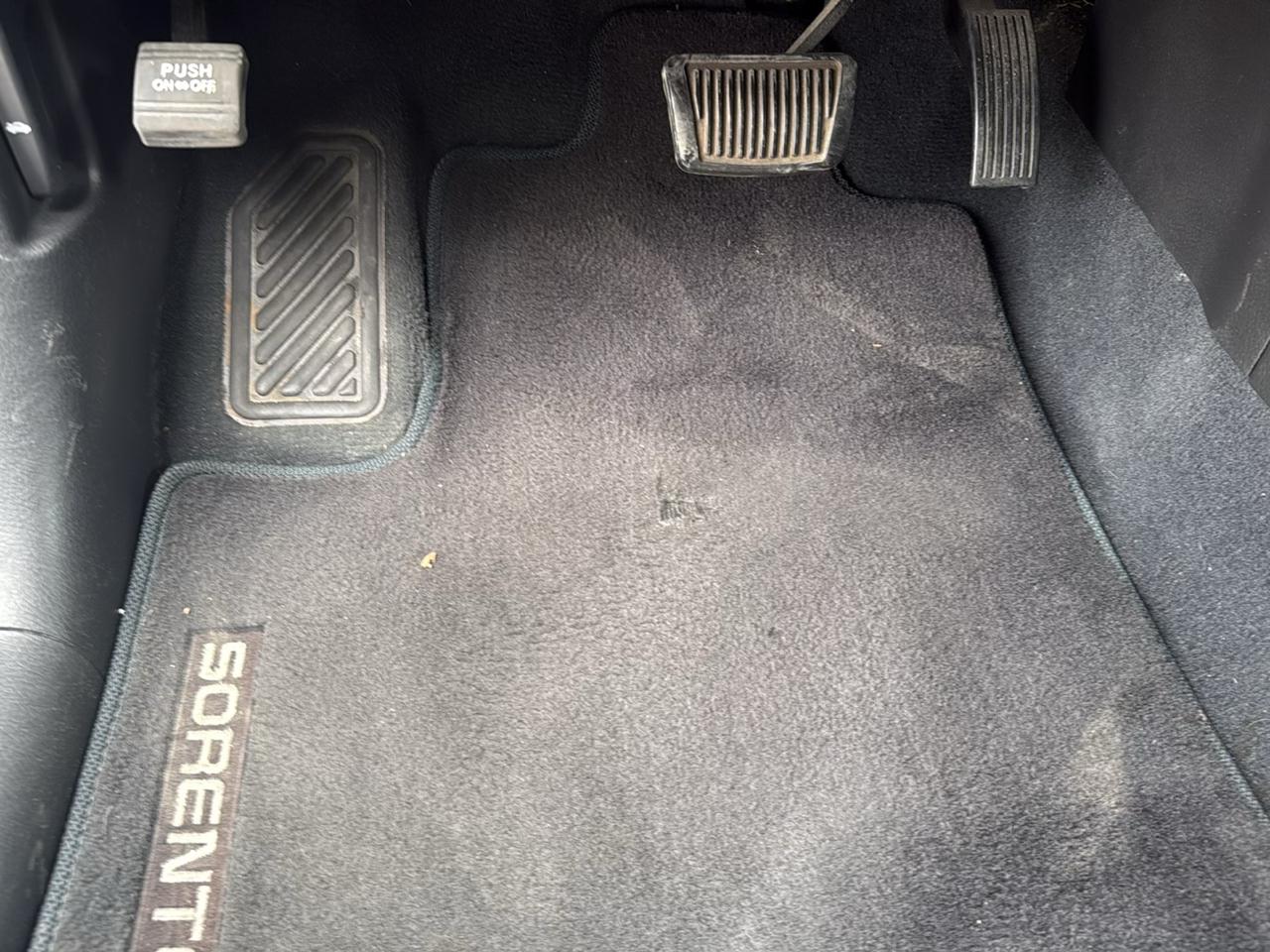 Kia Sorento 2WD 4dr V6 EX 2012