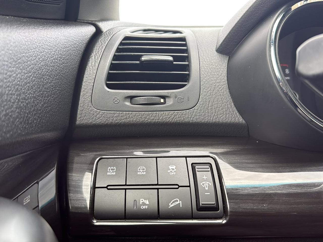Kia Sorento 2WD 4dr V6 EX 2012