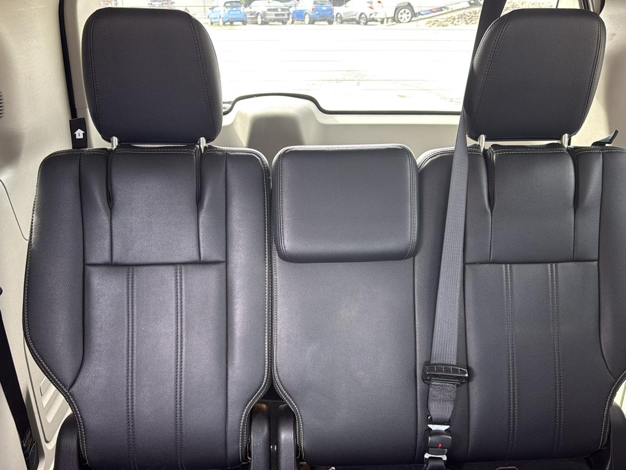 Chrysler Town & Country 4dr Wgn Touring 2016
