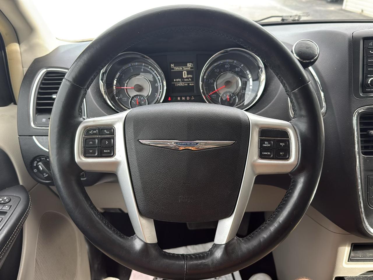 Chrysler Town & Country 4dr Wgn Touring 2016