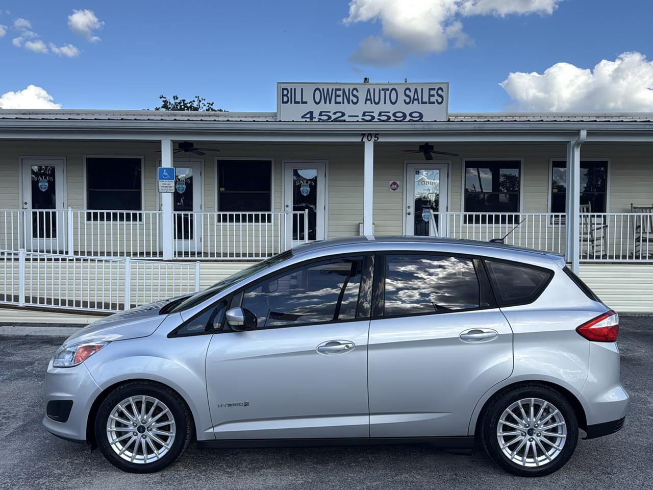 Ford Fusion Hybrid SE FWD 2019