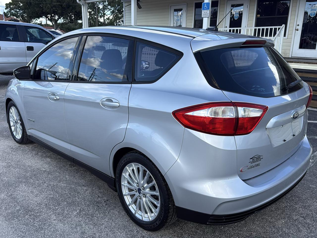 Ford Fusion Hybrid SE FWD 2019
