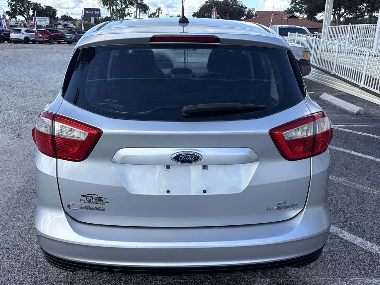 Ford Fusion Hybrid SE FWD 2019