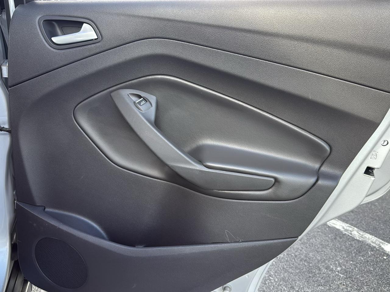 Ford Fusion Hybrid SE FWD 2019