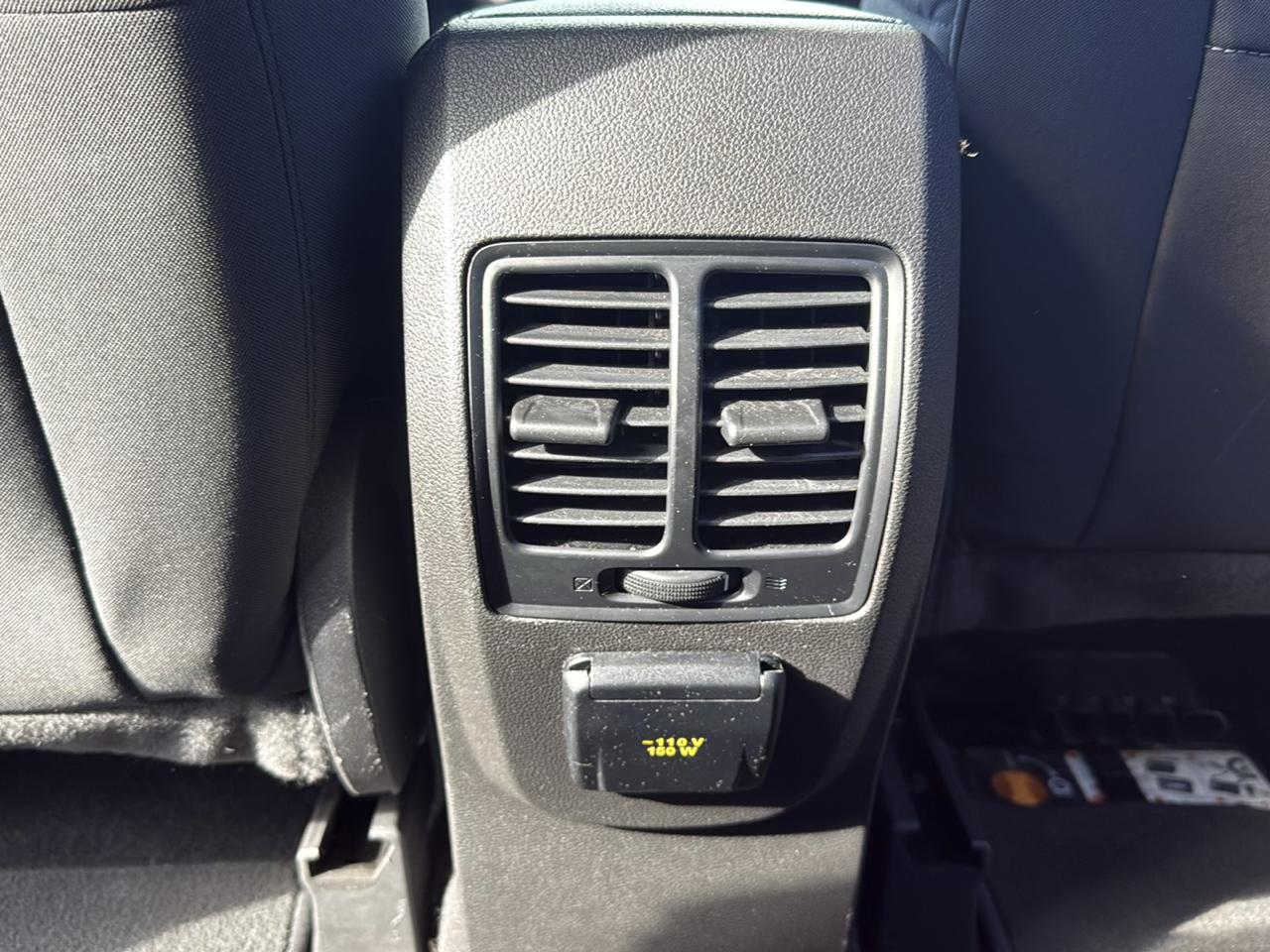 Ford Fusion Hybrid SE FWD 2019