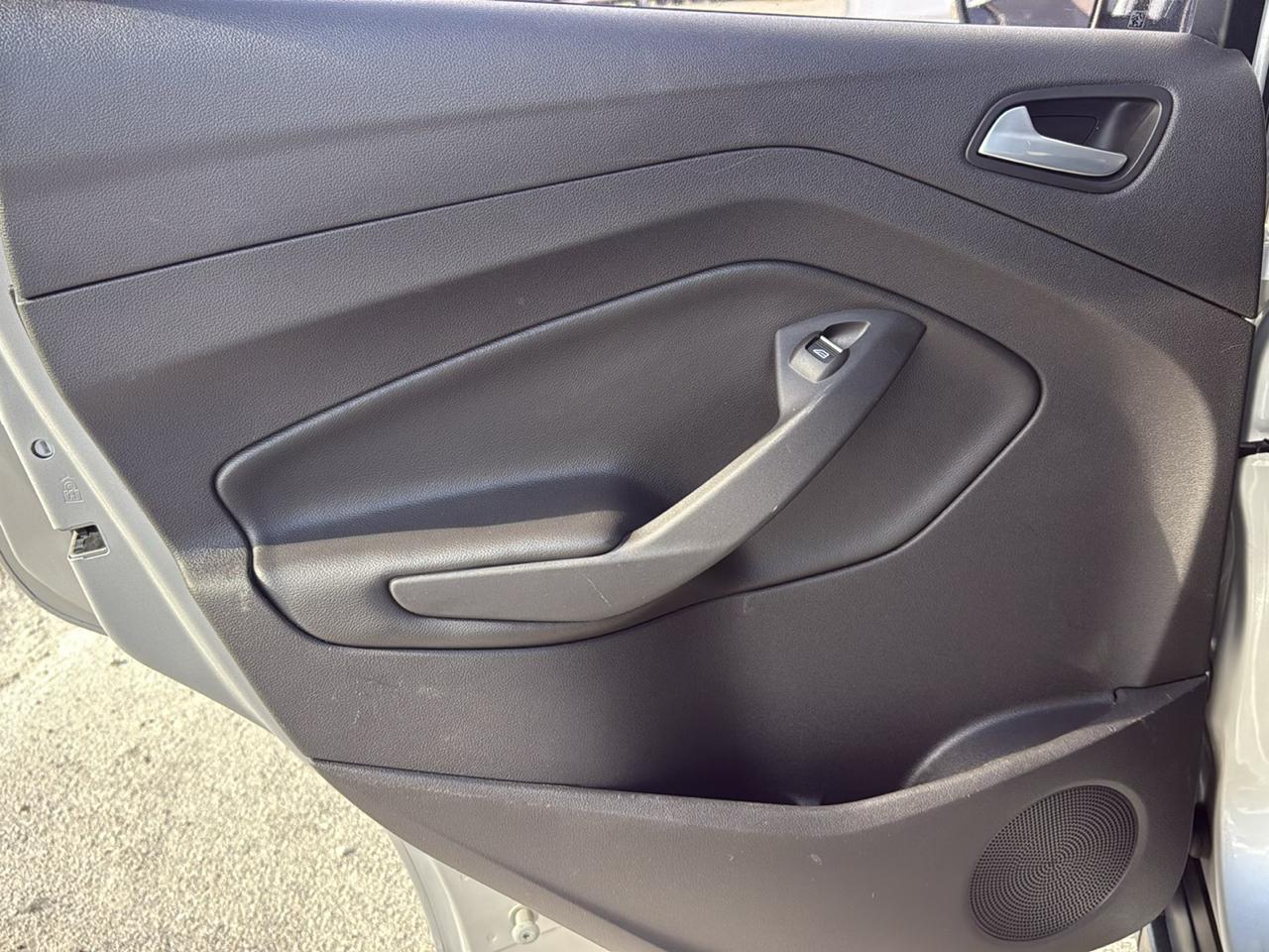 Ford Fusion Hybrid SE FWD 2019