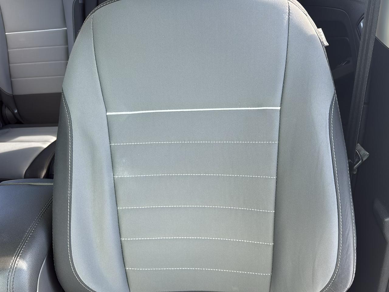 Ford Fusion Hybrid SE FWD 2019